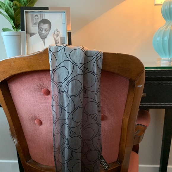 Coach silk scarf - Picture 2 of 4